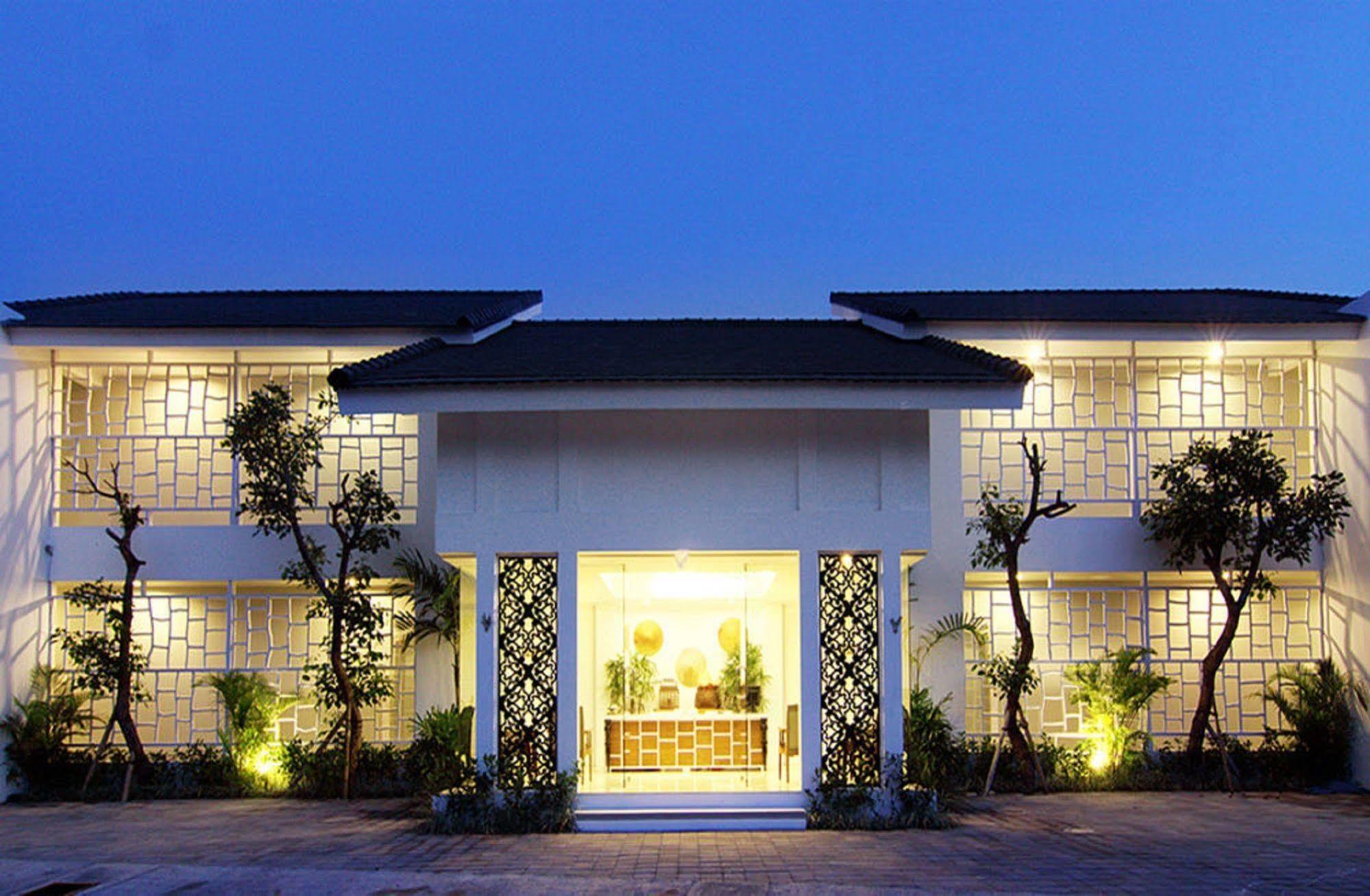 Astana Residence Seminyak  Exterior photo